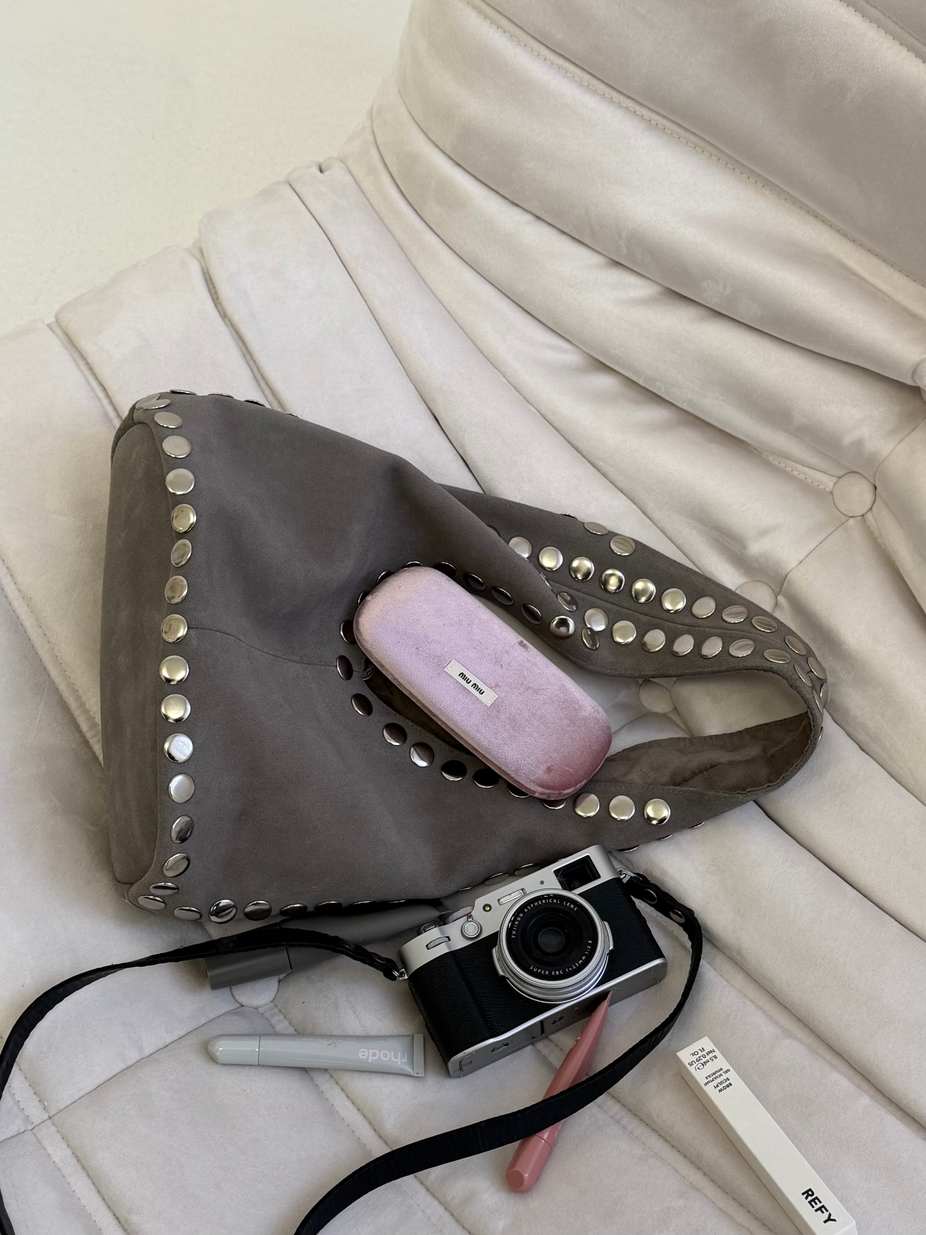 CANDY medium gray