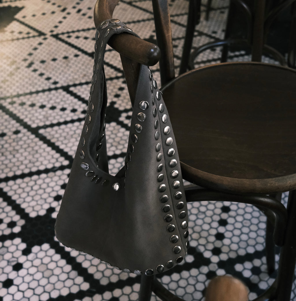 CANDY medium gray